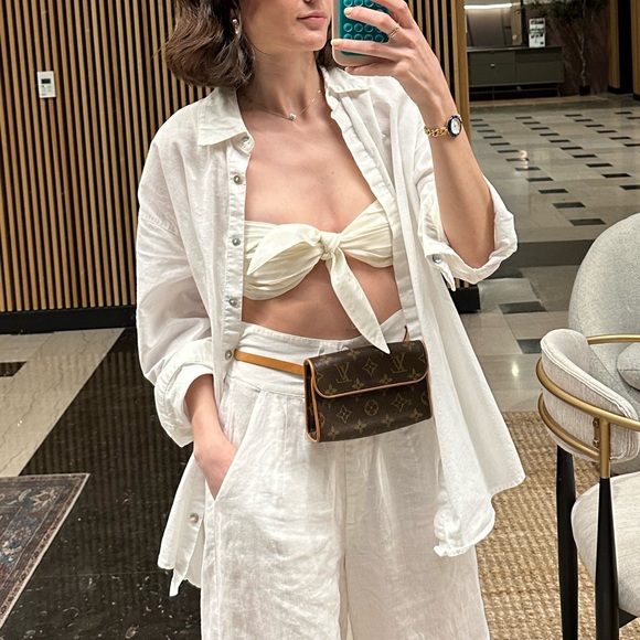 Louis Vuitton Florentine Monogram Canvas
Pochette - Picture 11 of 15